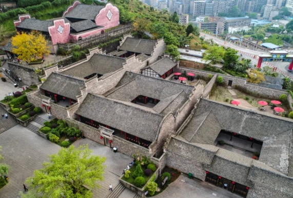 河南廣告片制作：近年中國戶外媒體行業五大特性
